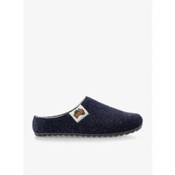 Kapcie Gumbies Outback Slipper. Niebieskie sandały męskie Gumbies, bez zapięcia. Za 129.99 zł.