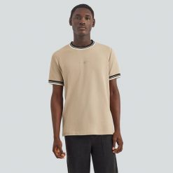 T-shirt męski Nautica Seaton. Brązowe t-shirty męskie Nautica, m, bez wzorów, z bawełny, eleganckie, bez kołnierzyka. Za 199.00 zł.