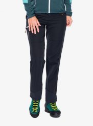 Spodnie softshell damskie Ortovox Seceda Softshell Pants. Czarne spodnie materiałowe damskie ORTOVOX, xs, bez wzorów, ze skóry, trekkingowe. Za 1,000.99 zł.