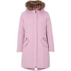 Cellbes Ocieplana parka z futerkowym kapturem różowy female różowy 34/36. Czerwone parki damskie Cellbes, bez wzorów. Za 479.00 zł.