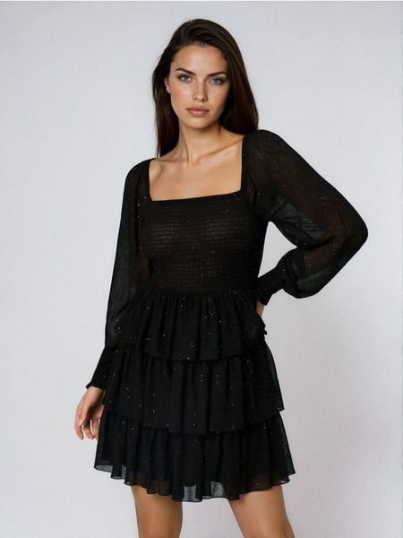 Sukienka babydoll - czarny. Czarne sukienki damskie Sinsay, l, bez wzorów, bez kołnierzyka, bez ramiączek. Za 59.99 zł.