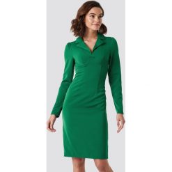 NA-KD Trend Sukienka midi z detalami - Green. Zielone sukienki damskie NA-KD Trend, z długim rękawem. Za 121.95 zł.