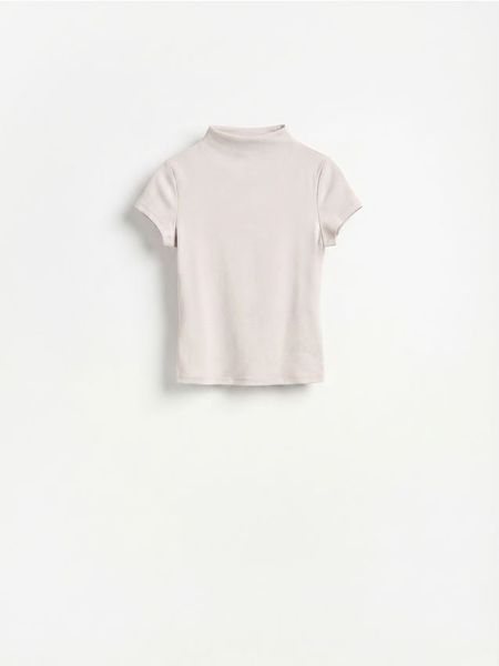 T-shirt ze stójką - beżowy. Brązowe t-shirty damskie Reserved, l, bez wzorów, z dzianiny, bez kołnierzyka. Za 49.99 zł.