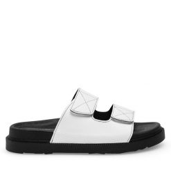 Klapki Jenny Fairy. Klapki damskie Jenny Fairy, bez wzorów, bez obcasa. Za 47.99 zł.