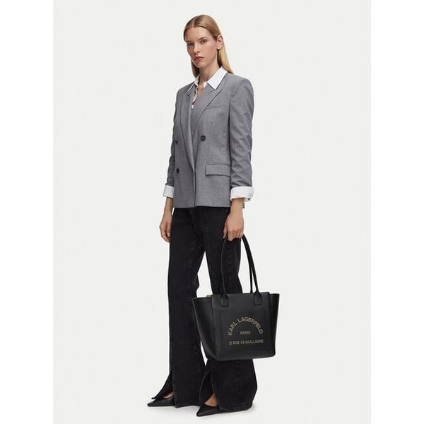 Torebka KARL LAGERFELD. Czarne torebki do ręki damskie KARL LAGERFELD, bez wzorów, bez dodatków. Za 1,111.99 zł.