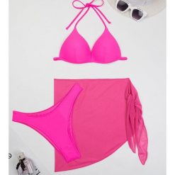 Bikini z pareo na plażę i basen Gretta. Czarne bikini damskie Intica, na lato, s, bez wzorów. W wyprzedaży za 149.00 zł.