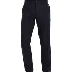 J.LINDEBERG ELOF SLIM FIT LIGHT Spodnie materiałowe navy. Spodnie materiałowe męskie marki J.LINDEBERG. Za 419.00 zł.