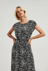 Wiskozowa sukienka maxi czarna. Czarne sukienki damskie MOODO, xs, bez wzorów, z wiskozy, bez kołnierzyka, bez ramiączek, maxi. W wyprzedaży za 48.99 zł.