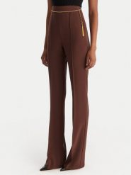 Elisabetta Franchi Spodnie materiałowe PA-141-57E2-V420 Brązowy Regular Fit. Brązowe spodnie materiałowe damskie Elisabetta Franchi, bez wzorów, z materiału. Za 1,819.00 zł.