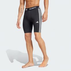 Legginsy TECHFIT Compression Training 3-Stripes Short. Czarne buty sportowe męskie Adidas, xs, bez wzorów, z materiału, krótkie, na fitness i siłownię, techfit (adidas). Za 179.00 zł.