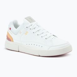 Buty damskie On The Roger Centre Court. Białe obuwie sportowe damskie On, bez wzorów, z materiału, trekkingowe. Za 549.99 zł.