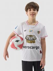 4F Koszulka klubowa wyjazdowa z sezonu 2023/24 dziecięca 4F x Piast Gliwice - biała 146/152 (10-12 lat). Białe t-shirty dla chłopców 4f, bez wzorów, z dzianiny, bez ramiączek. W wyprzedaży za 119.99 zł.