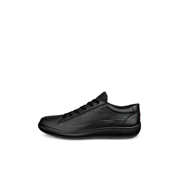 Błyszczące skórzane trampki Ecco Soft Zero. Czarne trampki męskie ecco, bez wzorów, z materiału, eleganckie, bez zapięcia. Za 657.50 zł.
