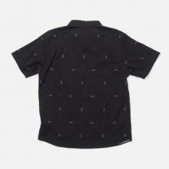 Koszula Salty Crew Breezer Polo Czarna. Czarne koszule męskie SALTY CREW, bez wzorów, sportowe, bez kołnierzyka, bez ramiączek. Za 317.25 zł.