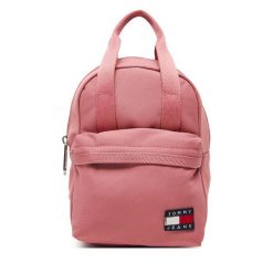 Plecak Tommy Jeans. Czerwone plecaki damskie Tommy Jeans, bez wzorów, z jeansu. Za 199.99 zł.