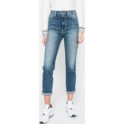 Pepe Jeans - Jeansy Betty. Niebieskie jeansy damskie Pepe Jeans. W wyprzedaży za 269.90 zł.
