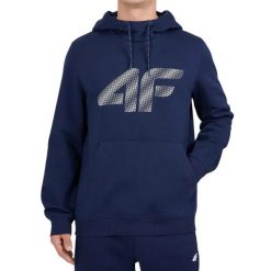 Bluza męska 4F z wysokim kołnierzem. Niebieskie bluzy męskie 4f, m, bez wzorów, z bawełny, bez kaptura. Za 179.99 zł.