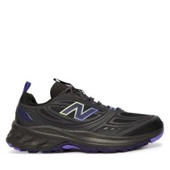 Buty do biegania New Balance. Czarne obuwie sportowe damskie New Balance, bez wzorów, do biegania. Za 349.99 zł.