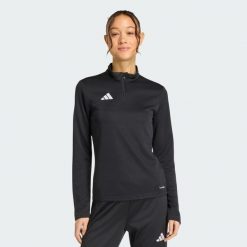 Koszulka treningowa Entrada26. Białe koszulki sportowe damskie Adidas, bez wzorów, bez kołnierzyka, bez ramiączek, do piłki nożnej, climacool (adidas). Za 179.00 zł.