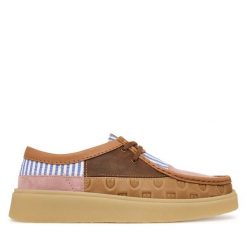 Półbuty Clarks. Półbuty na co dzień męskie Clarks, bez zapięcia. Za 599.99 zł.