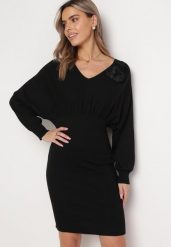 Czarna Dopasowana Sukienka Taliowana z Luźnym Rękawem Costala. Czarne sukienki damskie Born2be, na imprezę, s, z aplikacjami, z tkaniny, bez kołnierzyka, bez ramiączek, mini, dopasowane. Za 79.99 zł.
