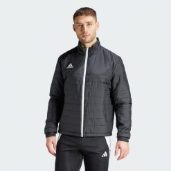 Entrada Light Jacket. Białe kurtki sportowe męskie Adidas, xl, bez wzorów, z materiału, do piłki nożnej. Za 249.00 zł.