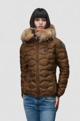 BLAUER Brązowa damska kurtka Aldie Short Jackets. Brązowe kurtki damskie Blauer USA, s, bez wzorów, z futra, bez kaptura. W wyprzedaży za 1,019.99 zł.