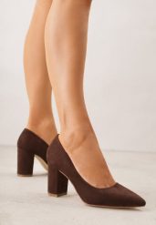 Ciemnobrązowe Casualowe Czółenka na Słupku Vices z Wkładką ze Skóry Naturalnej Maidra. Brązowe czółenka damskie Renee, bez wzorów, z jeansu, eleganckie, bez obcasa, na obcasie, bez zapięcia. Za 99.99 zł.