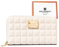Stylowy portfel-piórnik damski z wypukłym zdobieniem - Peterson. Portfele damskie z aplikacjami. Za 34.00 zł.