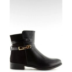 Botki damskie czarne VQ6-5 Black. Czarne botki damskie ButyModne, z futra, eleganckie, bez obcasa, na płaskiej podeszwie, bez zapięcia. W wyprzedaży za 109.00 zł.