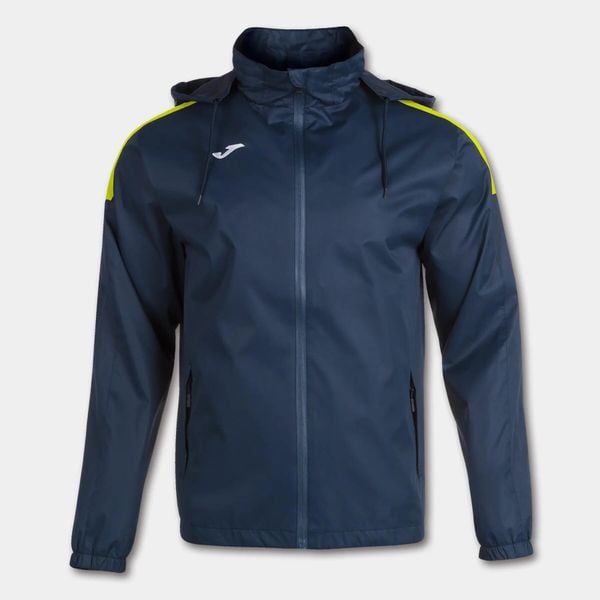 Kurtka wiatroszczelna Joma Trivor. Niebieskie kurtki męskie Joma, l, bez wzorów, z materiału, bez kaptura. Za 251.00 zł.