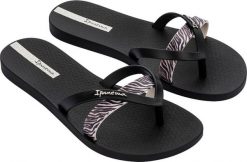 Ipanema Klapki japonki damskie Kirei Chic czarne 83673-BN986 37. Czarne klapki damskie Ipanema, bez wzorów, sportowe, bez obcasa. Za 92.43 zł.