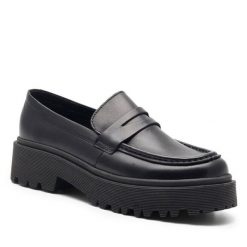 Loafersy Lasocki. Czarne mokasyny damskie Lasocki. Za 199.99 zł.