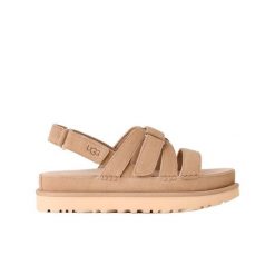 Damskie sandały Ugg W Goldenstar Gleam 1175122-MDS. Brązowe sandały damskie UGG, bez wzorów, z materiału, bez obcasa, bez zapięcia. Za 399.00 zł.