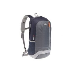 Plecak turystyczny NH100 20 l. Plecaki damskie marki QUECHUA. Za 29.99 zł.