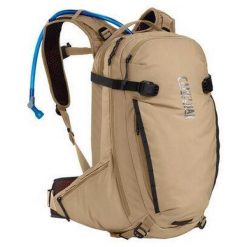 Plecak rowerowy CamelBak H.A.W.G. 20. Czarne plecaki damskie Camelbak, bez wzorów. W wyprzedaży za 566.45 zł.