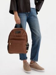 Nine West Plecak CEO-Callina-LA374-4692 Brązowy. Brązowe plecaki damskie Nine West, bez wzorów, z materiału. Za 279.99 zł.