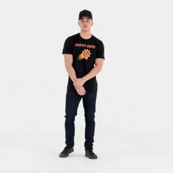 Koszulka Phoenix Suns NBA. Czarne koszulki sportowe męskie New Era, m, bez wzorów, z materiału, bez kołnierzyka, bez ramiączek, do koszykówki. Za 126.50 zł.