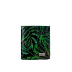 Mały portfel damski BajuBaj z kolorowej skóry naturalnej – elegancja i praktyczność PD1031s161. Zielone portfele damskie bez wzorów, ze skóry. Za 114.00 zł.