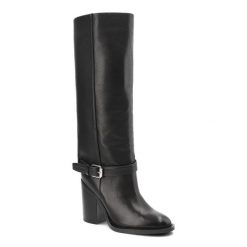 Czarne Wysokie Kozaki Carinii Eleganckie Obuwie Damskie. Czarne kozaki damskie Carinii, ze skóry, przed kolano, bez obcasa, na obcasie. Za 599.00 zł.