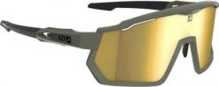 Okulary przeciwsłoneczne AZR Pro Race Rx. Zielone okulary przeciwsłoneczne damskie AZR. Za 380.50 zł.