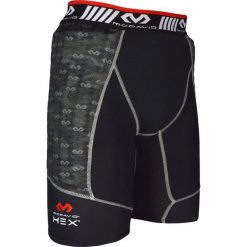 Szorty McDavid Hex 2.0. Czarne krótkie spodenki sportowe męskie MCDAVID, bez wzorów, do piłki nożnej. Za 436.50 zł.
