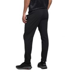 Spodnie dresowe Puma Teamwear Pwrtrain. Czarne spodnie sportowe męskie Puma, m, bez wzorów, z dresówki, do biegania. Za 237.60 zł.