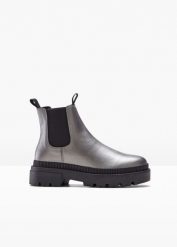 Botki sztyblety. Szare botki damskie bonprix, bez obcasa, bez zapięcia. Za 169.99 zł.