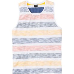Koszulka tank-top Slim Fit bonprix w kolorowe paski. Paski damskie marki bonprix. Za 34.99 zł.