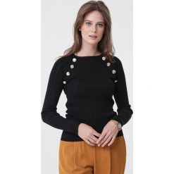 Czarny Sweter Nitrogen. Czarne swetry damskie Born2be, s, bez wzorów, prążkowane, bez kołnierzyka, bez ramiączek, długie, bez kaptura. Za 79.99 zł.