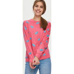 Bluza z nadrukiem - Różowy. Czerwone bluzy damskie Sinsay, l, bez wzorów, bez kaptura. W wyprzedaży za 19.99 zł.