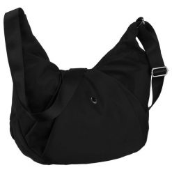 Czarna torebka damska z poliestru zamykana suwakiem - Peterson. Czarne torebki do ręki damskie Peterson, bez wzorów, duże, bez dodatków. Za 87.99 zł.