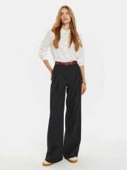 Tommy Hilfiger Koszula WW0WW43066 Écru Regular Fit. Bluzki damskie Tommy Hilfiger, bez wzorów, z wiskozy, biznesowe, bez kołnierzyka, bez ramiączek. Za 449.99 zł.