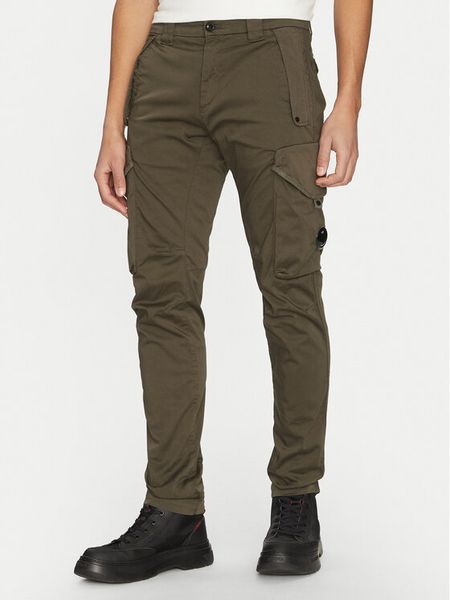 C.P. Company Spodnie materiałowe 18CMPA058A005694G Zielony Regular Fit. Zielone spodnie materiałowe męskie C.P. Company, m, bez wzorów, z bawełny. Za 629.99 zł.